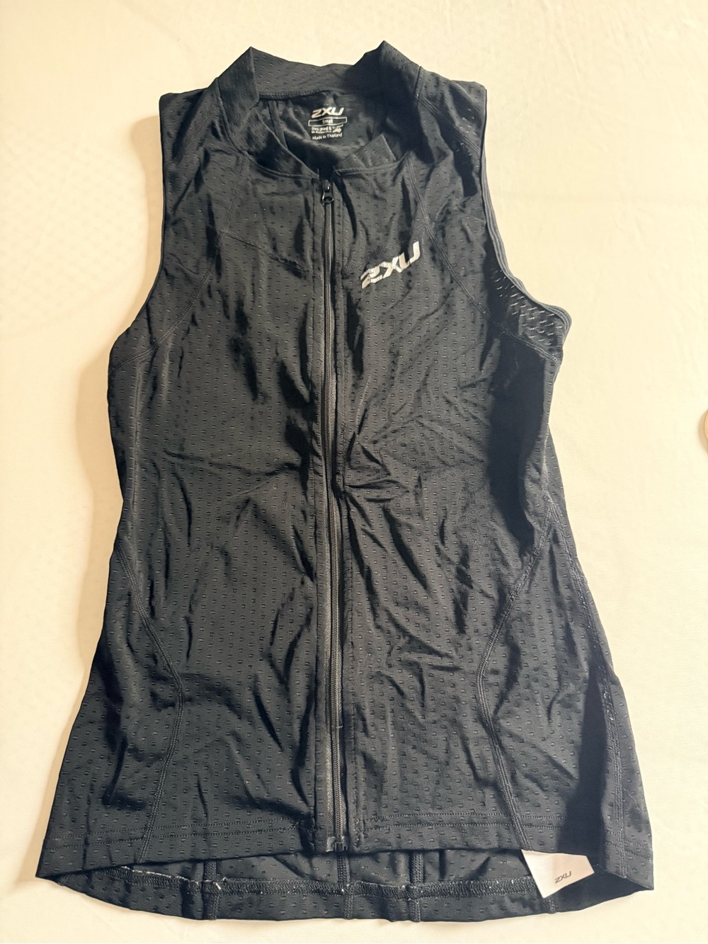 2XU Black Sleeveless Zip-Front Swim Coverup